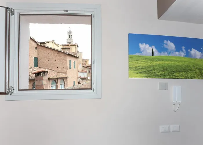 La Finestra Sulla Torre Siena