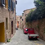 La Finestra Sulla Torre Siena